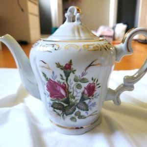 Musical tea pot